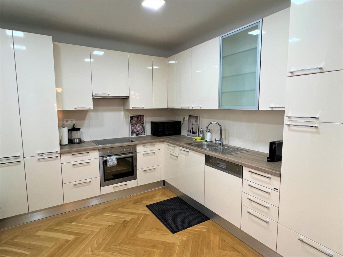 Unique Apartment Center Wien Eksteriør billede